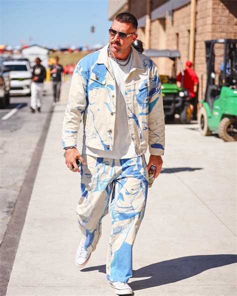 Travis Kelce mocked for denim game-day outfit before Taylor Swift's ...