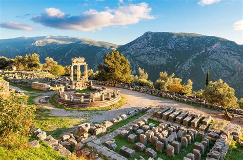 Delphi Greece: Travel Guide 2024 | Greeka