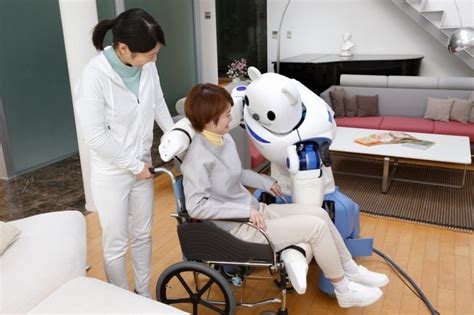 Robear Robot Assists Nurses in Caring for the Elderly | American Luxury