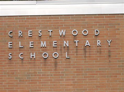 Crestwood Elementary School--Swanton, Ohio | Aaron Turner | Flickr