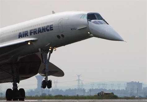 Like A Bullet: How The Nose Of The Concorde Worked