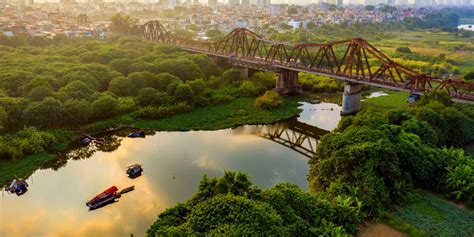 Discover The Red River Vietnam - a gentle river flows through Hanoi