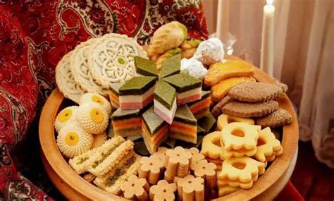 Top 13 Persian Sweets with Pictures+ Table of Calories