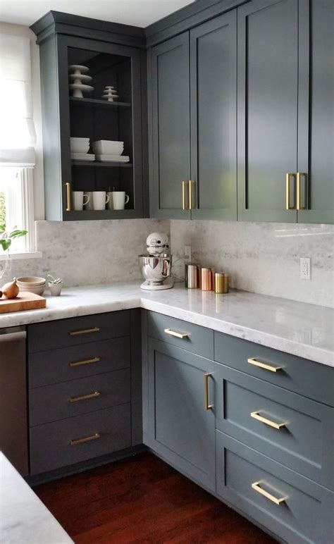 25+ Ways To Style Grey Kitchen Cabinets | Interior dapur, Desain dapur modern, Model dapur