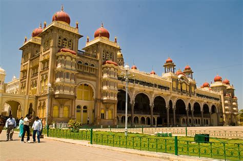 File:Mysore Palace, Mysore, Karnataka.jpg - Wikimedia Commons