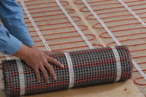 Electric floor heating mats | Danfoss