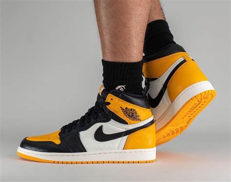 The Best Fake Air Jordan 1 Retro High OG Taxi Yellow Toe 555088-711 reps Shoes on BSTsneakers.com