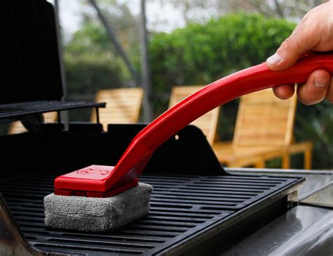 No grease or grime is a match for this steam-cleaning grill brush