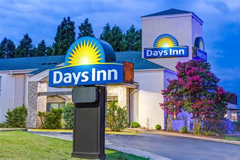 Days Inn by Wyndham Salisbury | Salisbury, NC Hotels