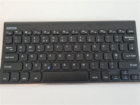 Artek Bluetooth keyboard in London for £7.00 for sale | Shpock