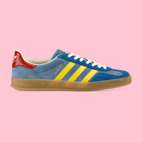 Sneaker Gazelle uomo adidas x Gucci in celeste | GUCCI® Italia