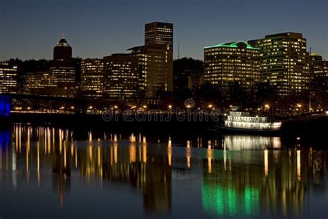 Portland Oregon waterfront stock photo. Image of cityscape - 4158916