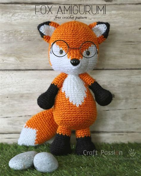 Crochet Fox Amigurumi Pattern | Padrão de boneca de crochê, Estampa de raposa, Padrões livres de ...