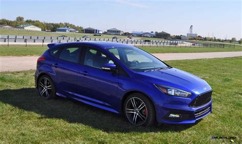 2016 Ford FOCUS ST Kona Blue 92