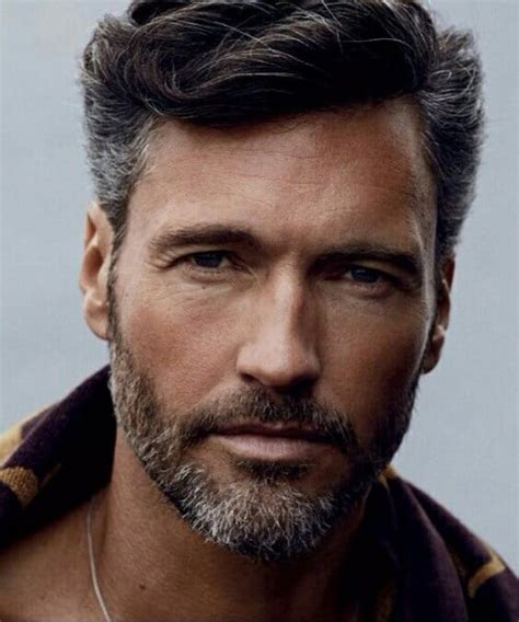 Classic Mens Hairstyles in 2022 (Celebrities Pictures)