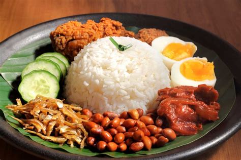 Malaysian Food: 18 Traditional and Popular Dishes to Try - Nomad Paradise