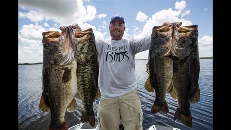 Bass Fishing Florida Catching Giants - YouTube