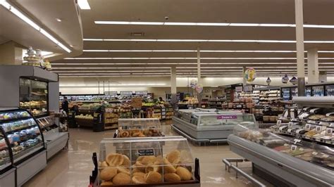 Albertsons - 1930 N Placentia Ave, Fullerton, CA 92831