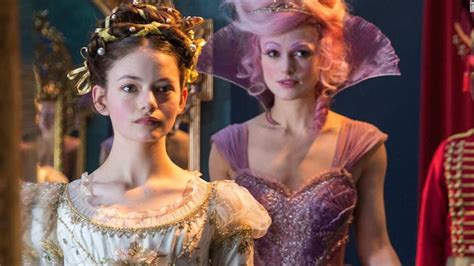 'The Nutcracker' review: Disney movie stumbles in leap to theatrical ...