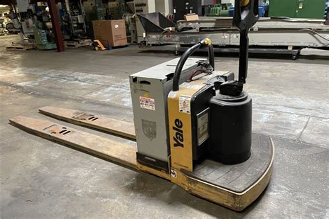 8000 lbs Yale Electric Pallet Jack, Double | Plastic Machinery | Used ...