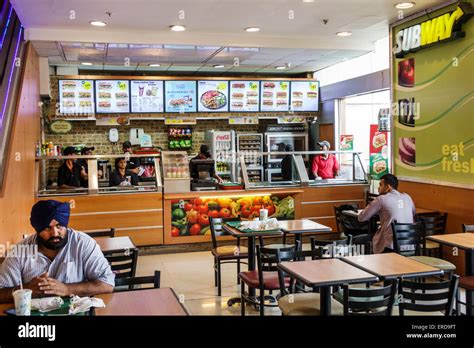 Inside subway sandwiches hi-res stock photography and images - Alamy