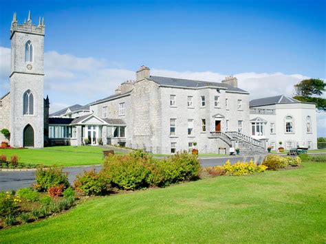 Castle hotels Galway | Best castles to stay in near Galway city Ireland