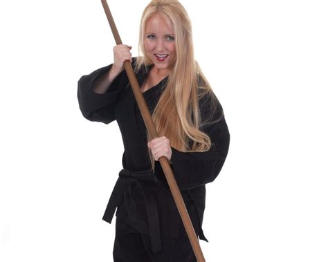 Bo Staff VS Quarterstaff: What Is the Difference & Which Is Better? - No Wrong Moves Martial Arts