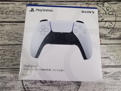 PS5 Dualsense Controller (white), Video Gaming, Gaming Accessories ...