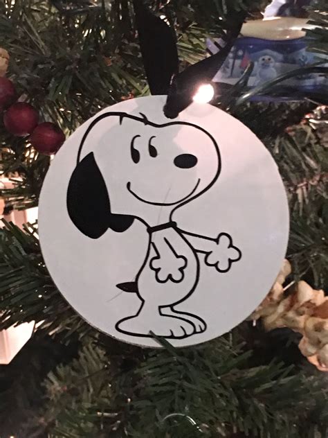 Vinyl Snoopy ornament | Ornaments, Snoopy, Novelty christmas