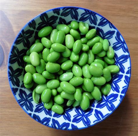 How to Grow Edamame Beans in Your Backyard (Guide) | Install-It-Direct