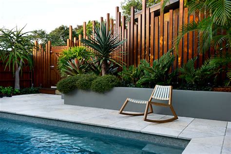 Pool fence designs that give your yard the 'wow' factor - Completehome