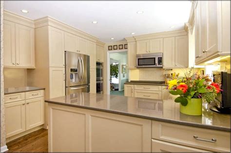 Butterscotch Glaze Kitchen Cabinets - Cabinet : Home Decorating Ideas # ...