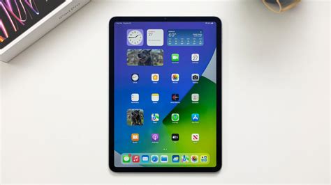 Display production for the new OLED iPad Pros might be underway - PhoneArena