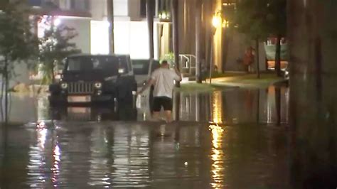 Miami Sets Rainfall Record as Wet Weather Causes Flooding in South ...