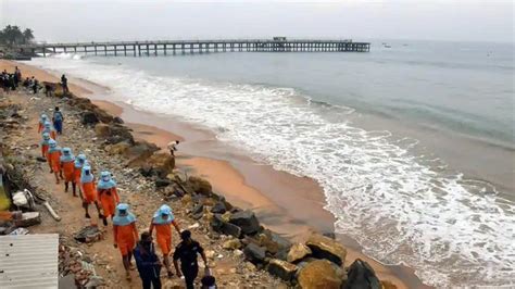 Cyclone Burevi To Hit Kerala Photos: HD Images, Pictures, News Pics ...