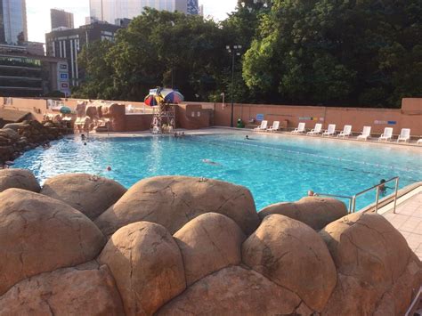 Kowloon Park swimming pool - Nageurs.com