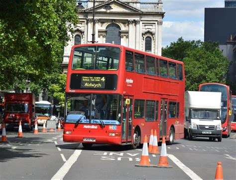 London Vintage Open Bus Tour Guide | Explore Best Of London!