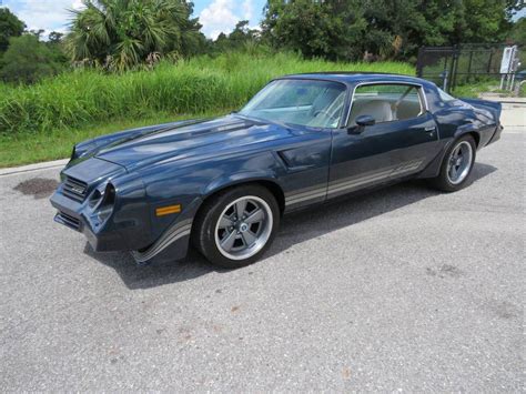 Descubrir 59+ imagen 1980 chevrolet camaro interior - Abzlocal.mx