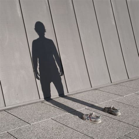 Invisible Man Shadow Illusion