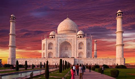 Taj Mahal Agra India 4K wallpaper