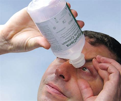 HOW EYE WASH CAN HELP TO RELIEVE EYE IRRITATION - Eye Wash | Burn ...