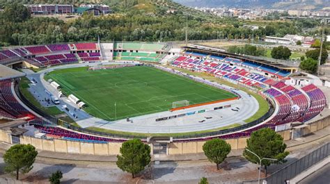 Cosenza - Pescara, info prevendita - Sito ufficiale del Cosenza Calcio