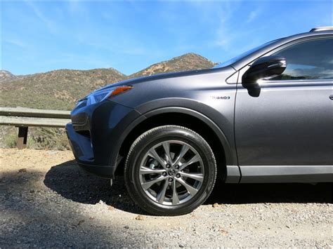 2016 Toyota RAV4 Hybrid: 142 Exterior Photos | U.S. News