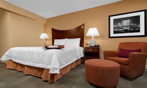 Hampton Inn Manhattan-Times Square North | Groupon