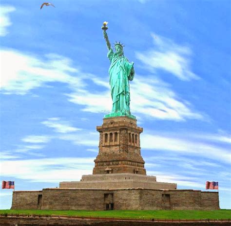 Statue of Liberty, New York - Tourist Destinations