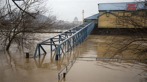 PHOTOS: Ohio River flooding, Feb. 11