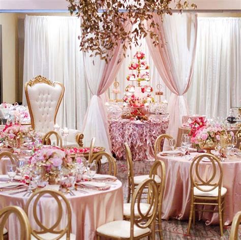 21 Unique Bridal Shower Themes Any Bride Will Love - crazyforus