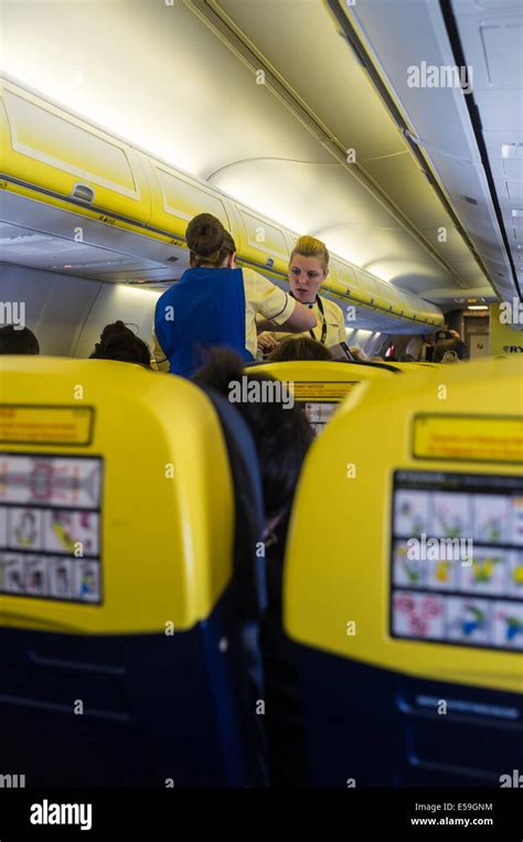 Ryanair Boeing 737-800 cabin interior Stock Photo - Alamy