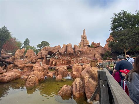 PHOTOS: Big Thunder Mountain Railroad Reopens Early Then Breaks Down at Disneyland Park ...