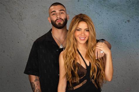 Shakira y Manuel Turizo lanzan canción y video de 'Copa vacía'